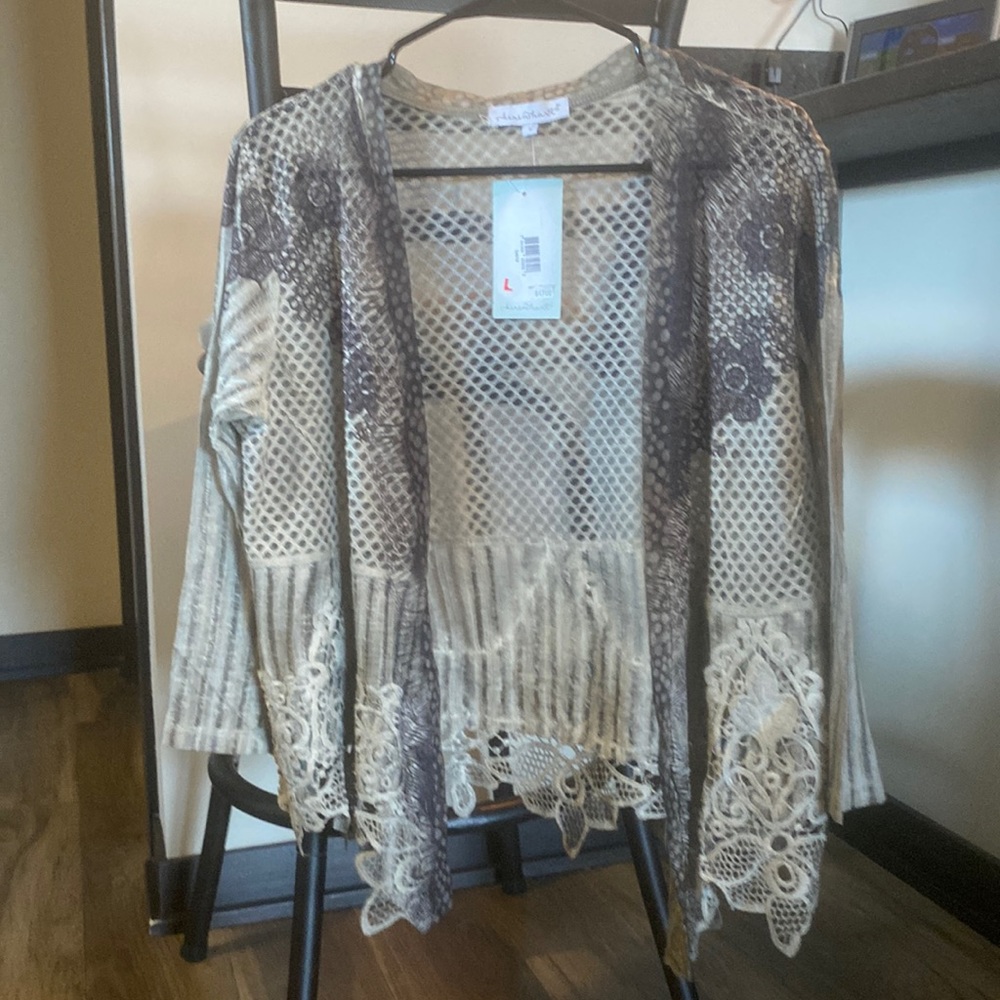 Women’s Keren Hart camisole.